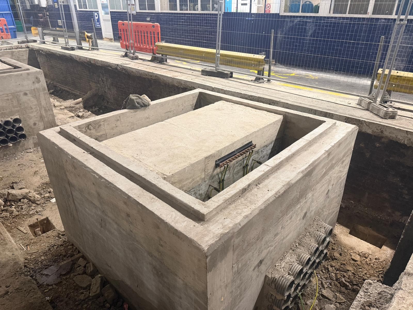 Bow basement construction, site photograph 1