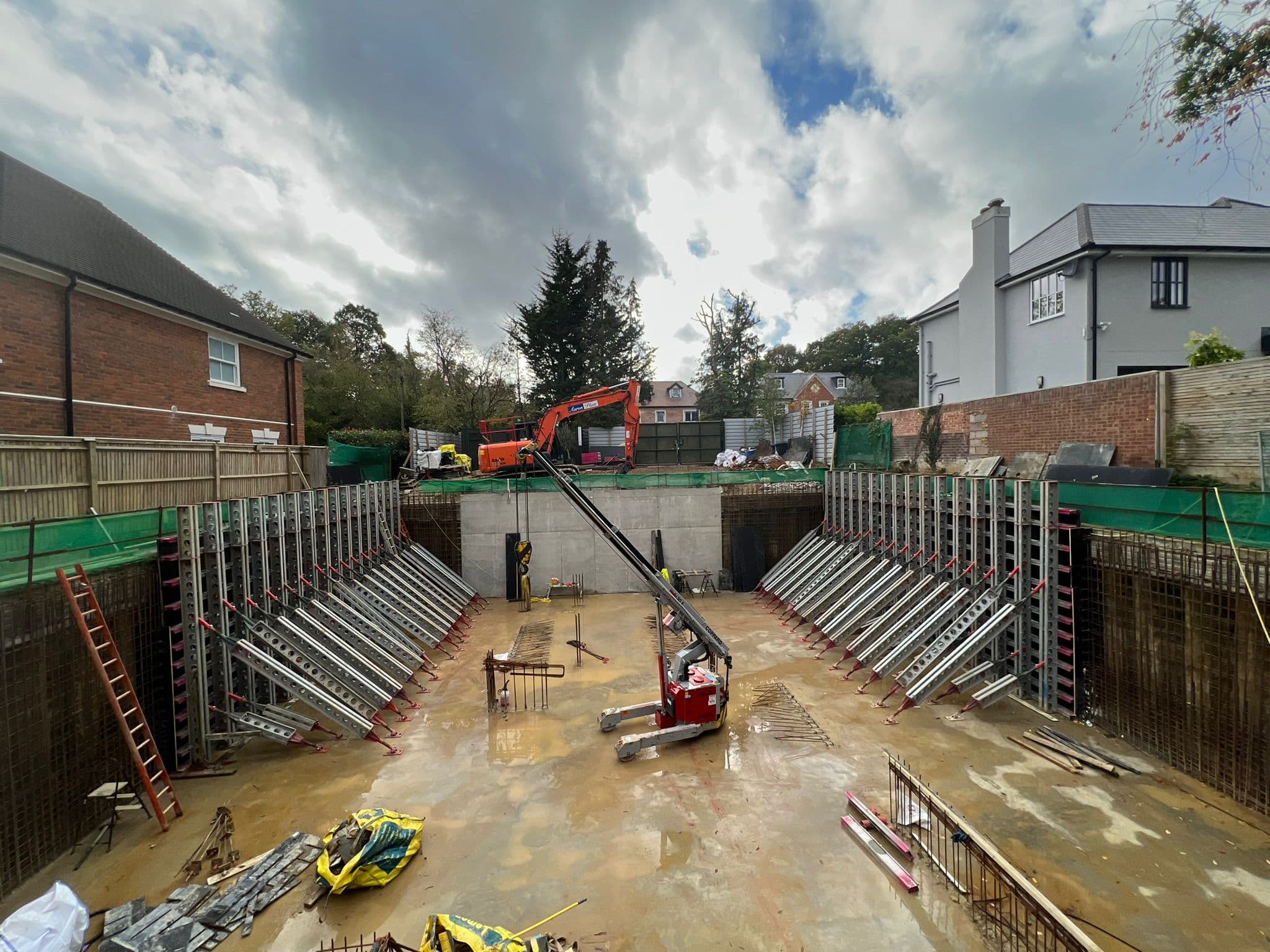 Virginia Water basement construction, site photograph 18